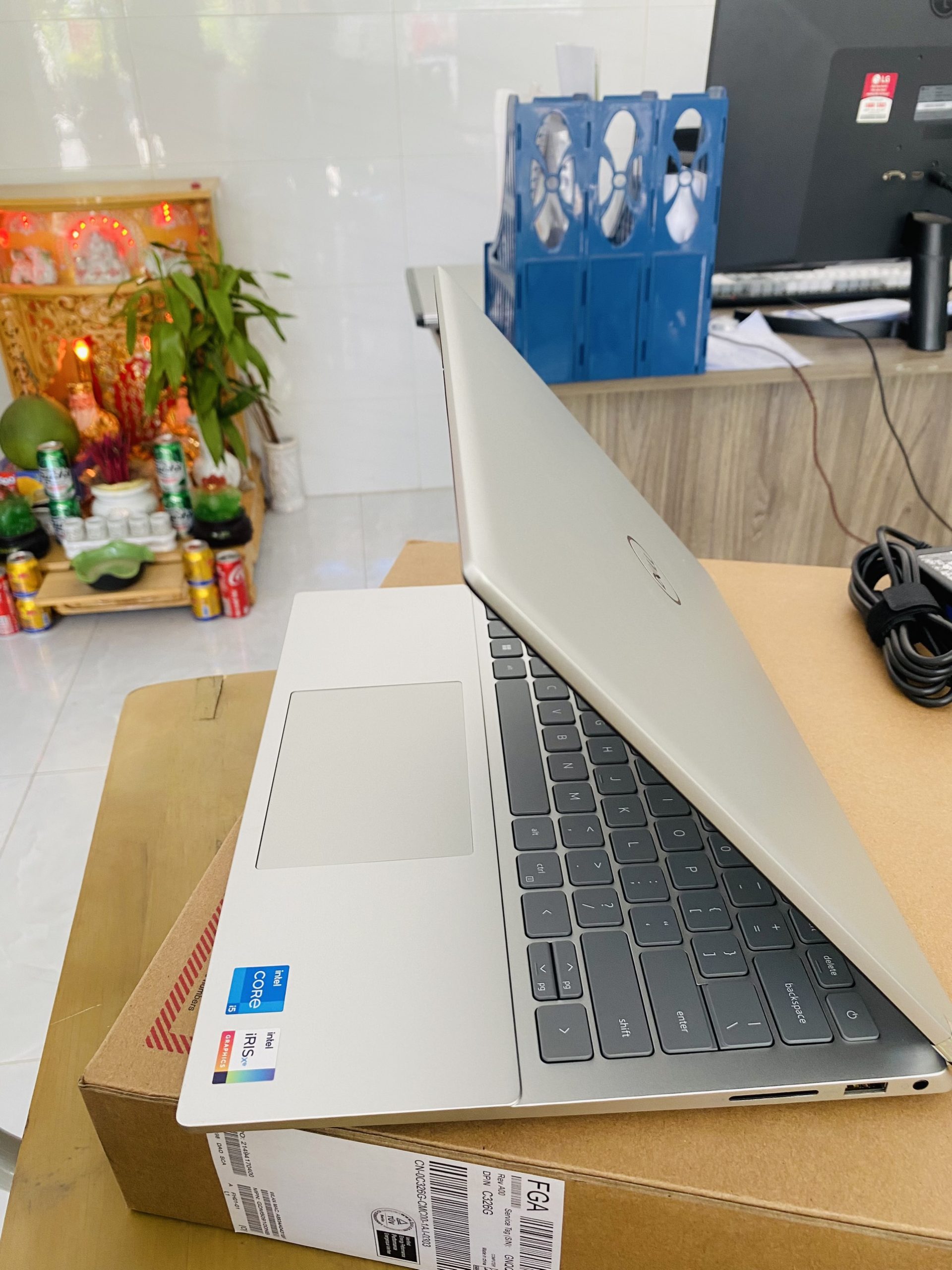 Mua laptop ở Bình Sơn uy tín