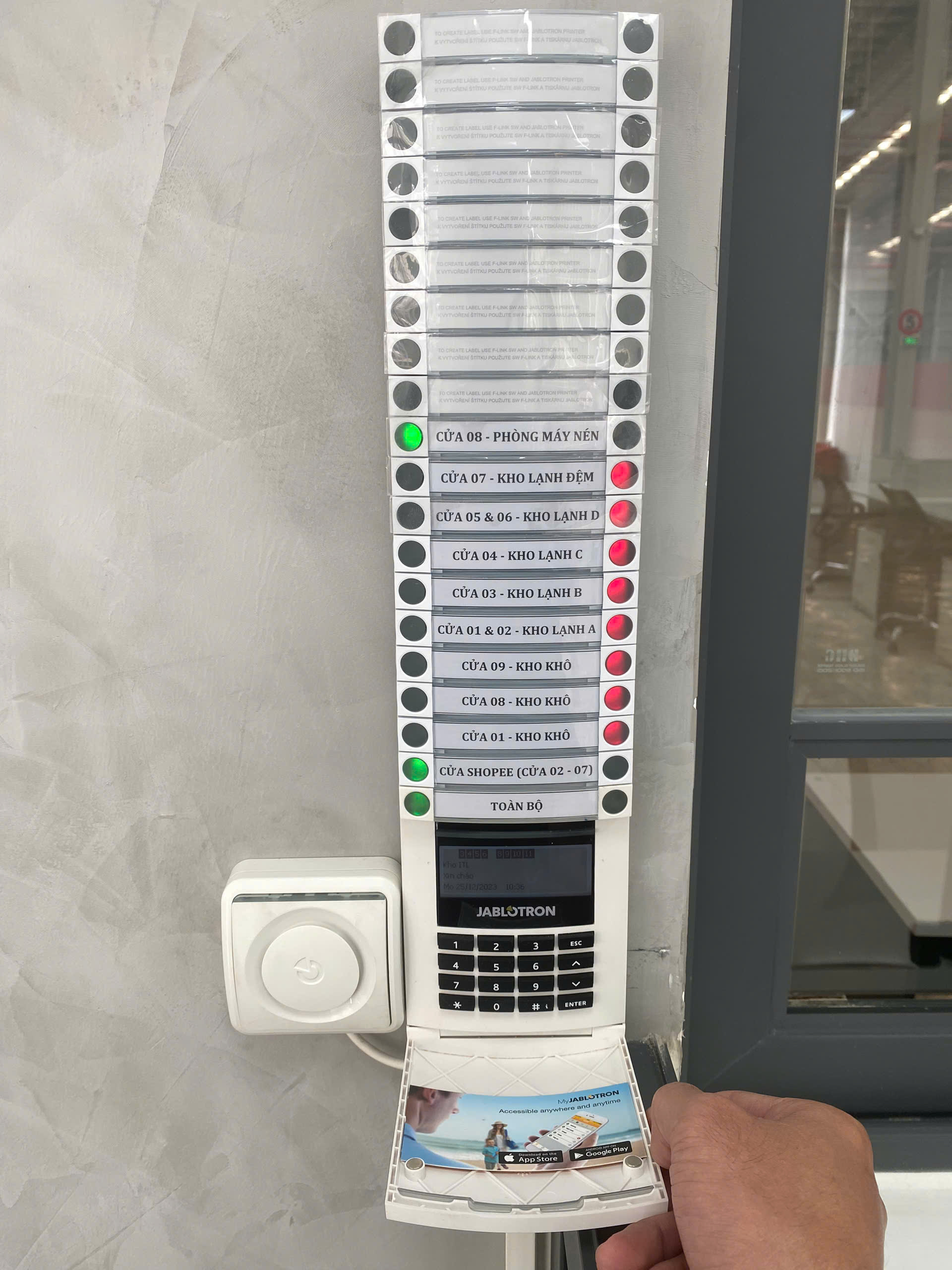 Thi công Hệ thống Báo động, kiểm soát ra vào